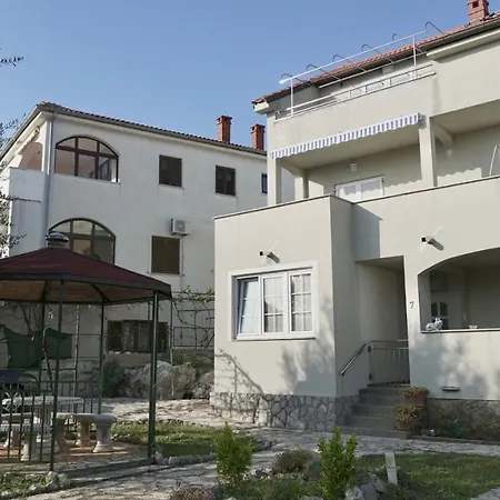 Apartment Bestak